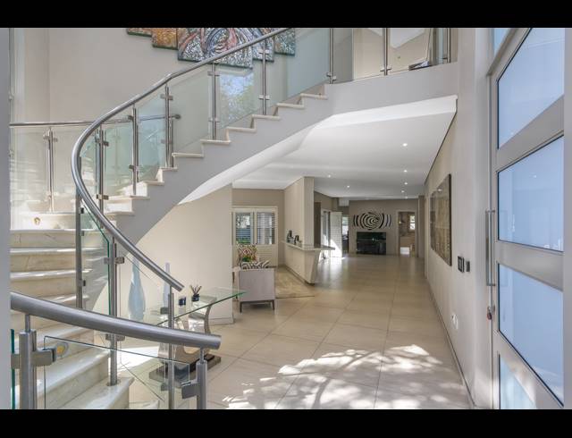 4 BEDROOM CLUSTER FOR SALE IN MORNINGSIDE